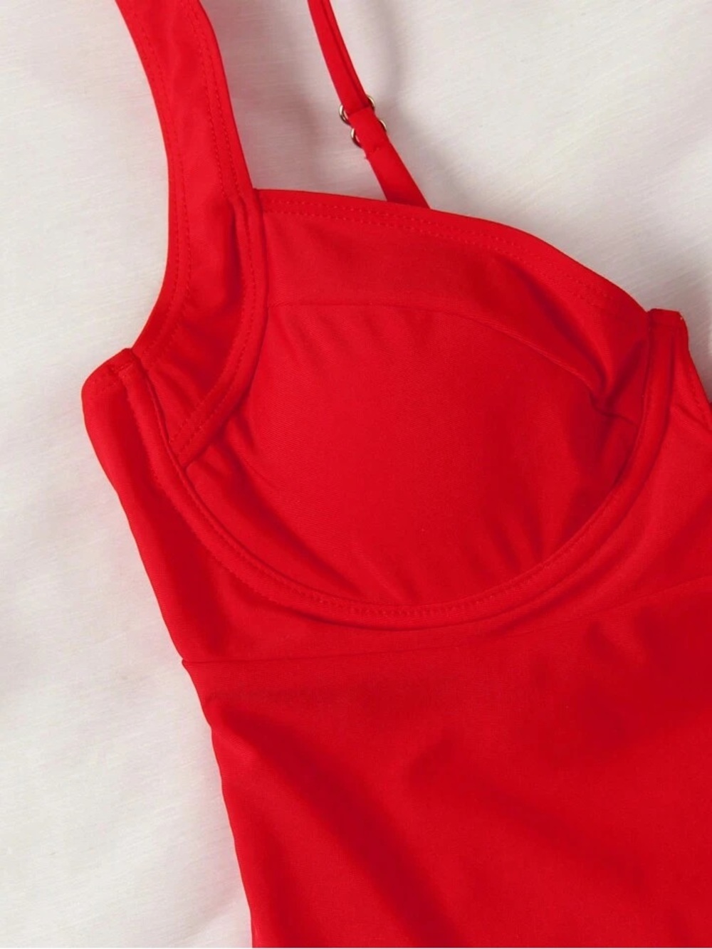 SHEIN Red Underwire One-Piece Swimsuit - Picture 4 of 6